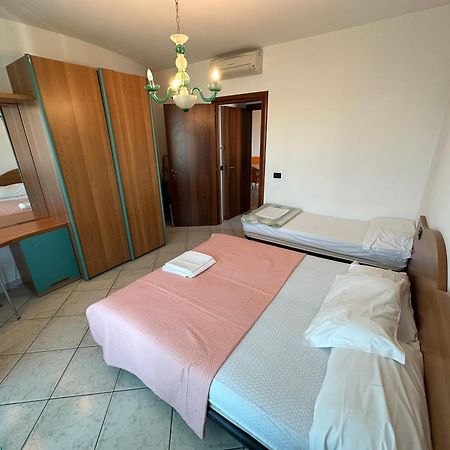 Residence Diana Frontemare - Agenzia Cocal Caorle Dış mekan fotoğraf
